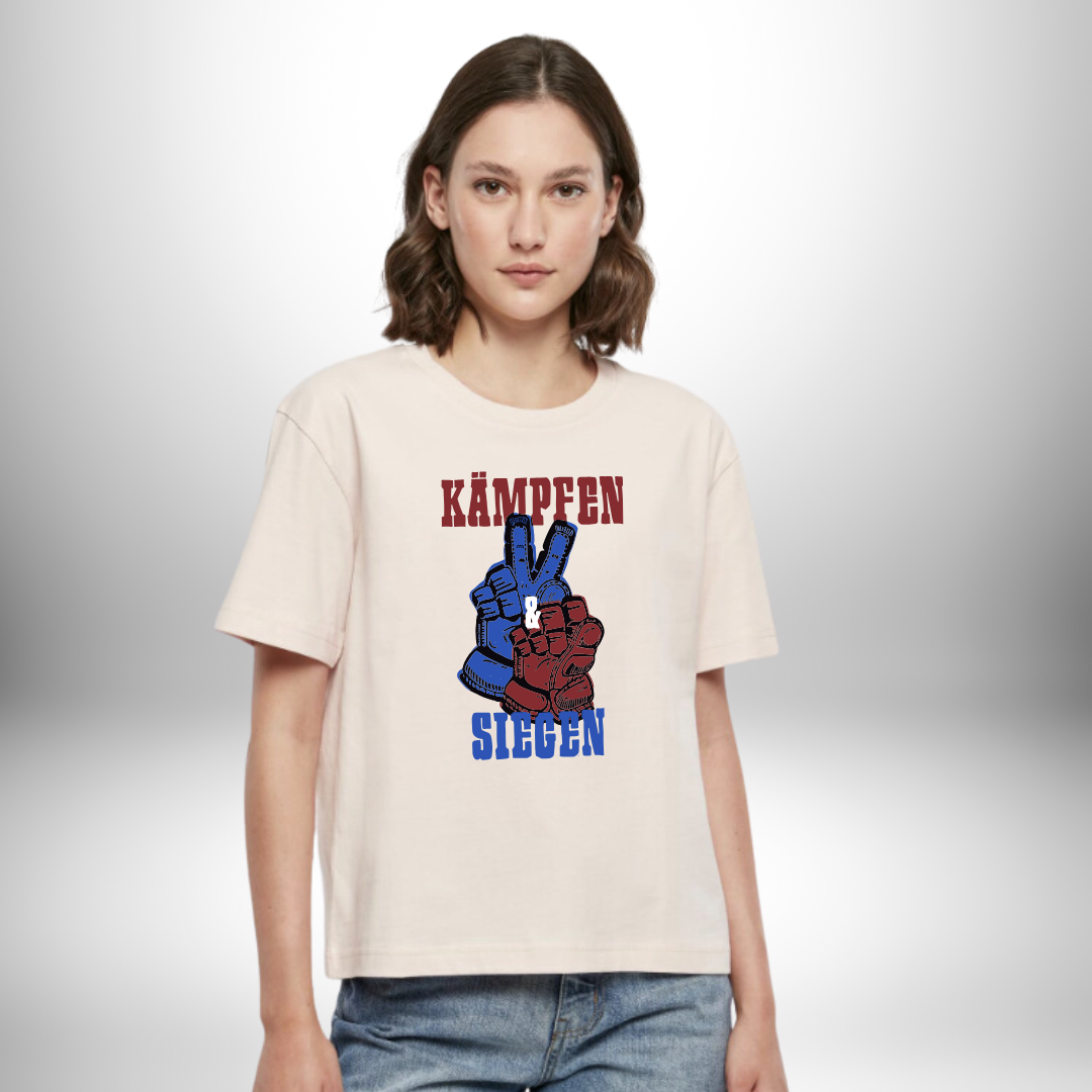 π‘π―π¬πππ¦π«π€ π€ππ²π«π±π©π’π±π° "KΓ€mpfen und Siegen " Ladies Essential T-Shirt in 2 Farben