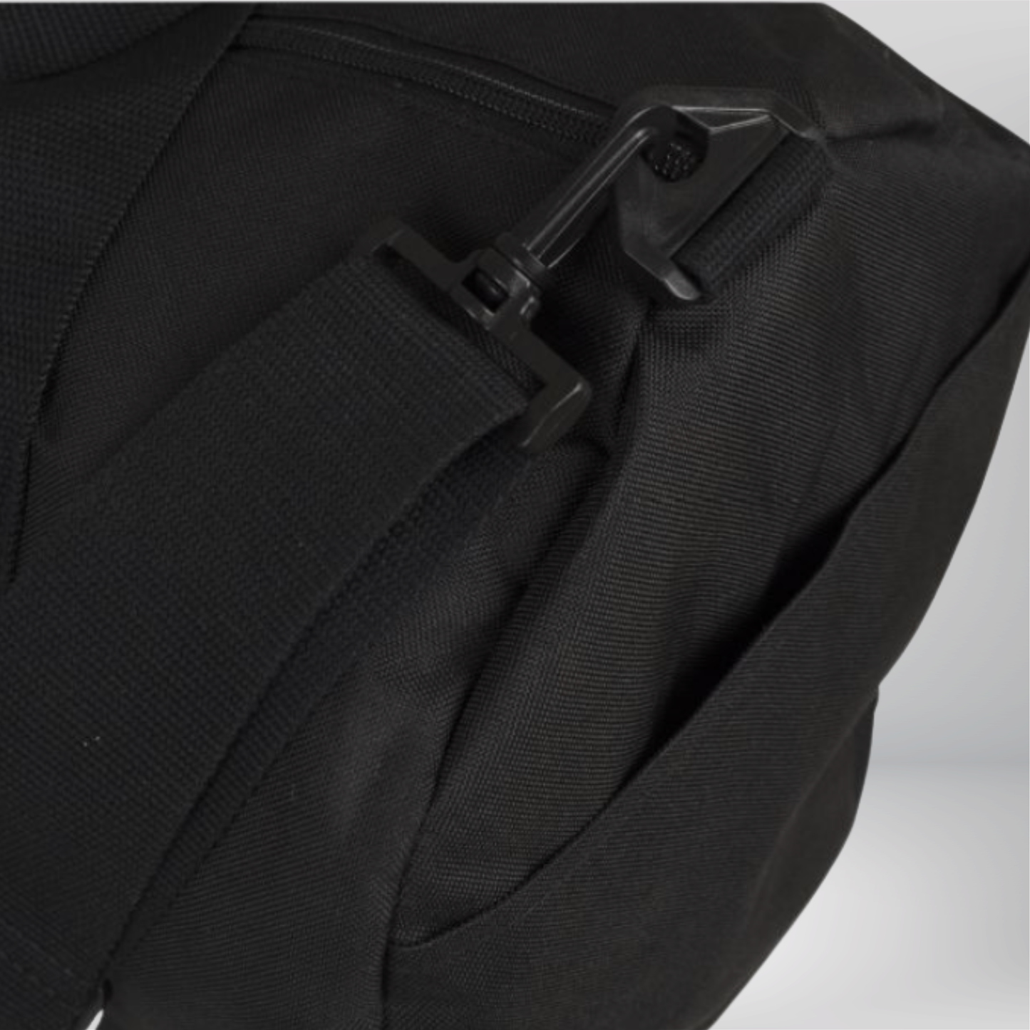 "WIR SIND EURE HAUPTSTADT, IHR BAUERN!" Broken Sticks X The Squad Weekender Canvas Sporttasche