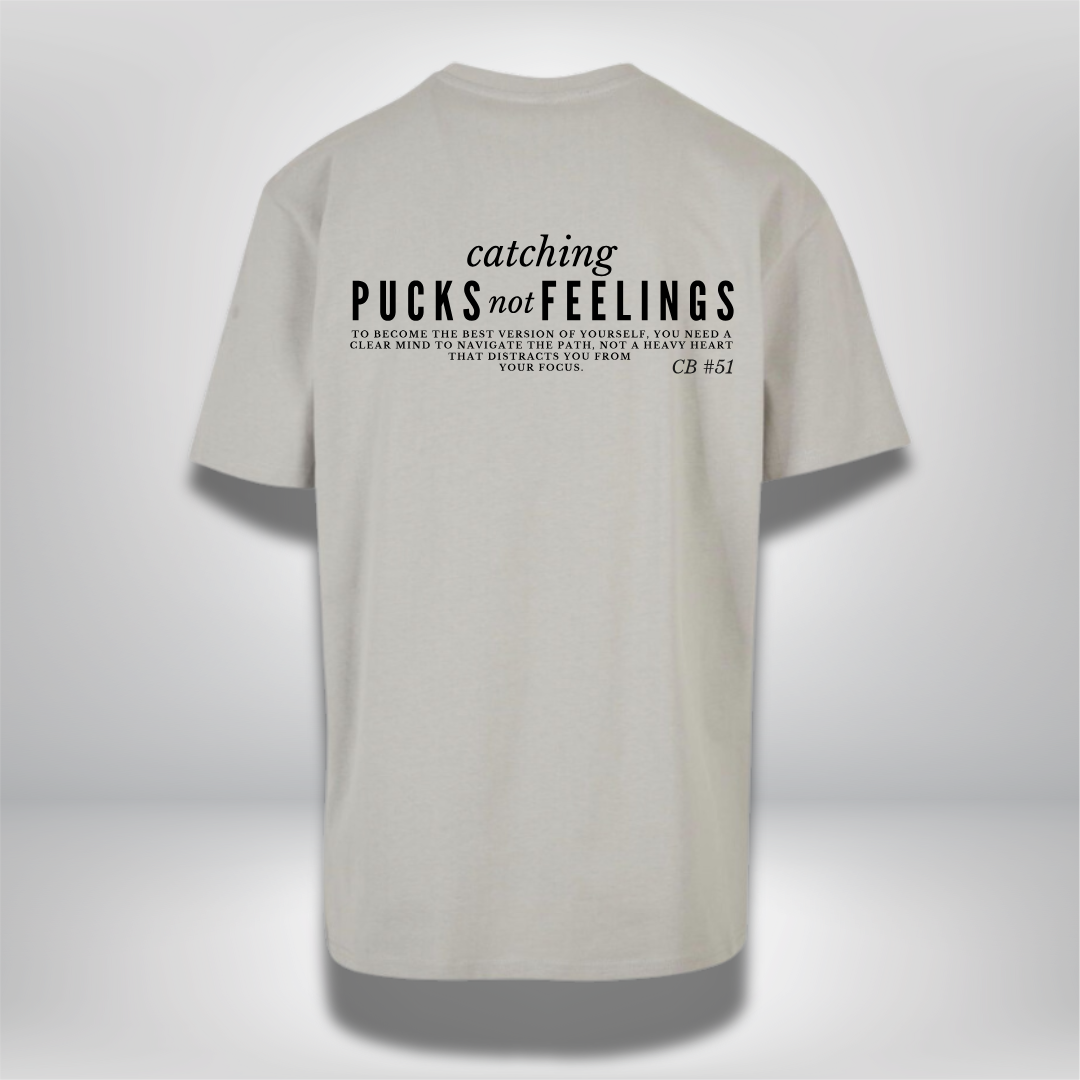 Cody Brenner "Catching Pucks" Oversized T-Shirt in 2 Farben