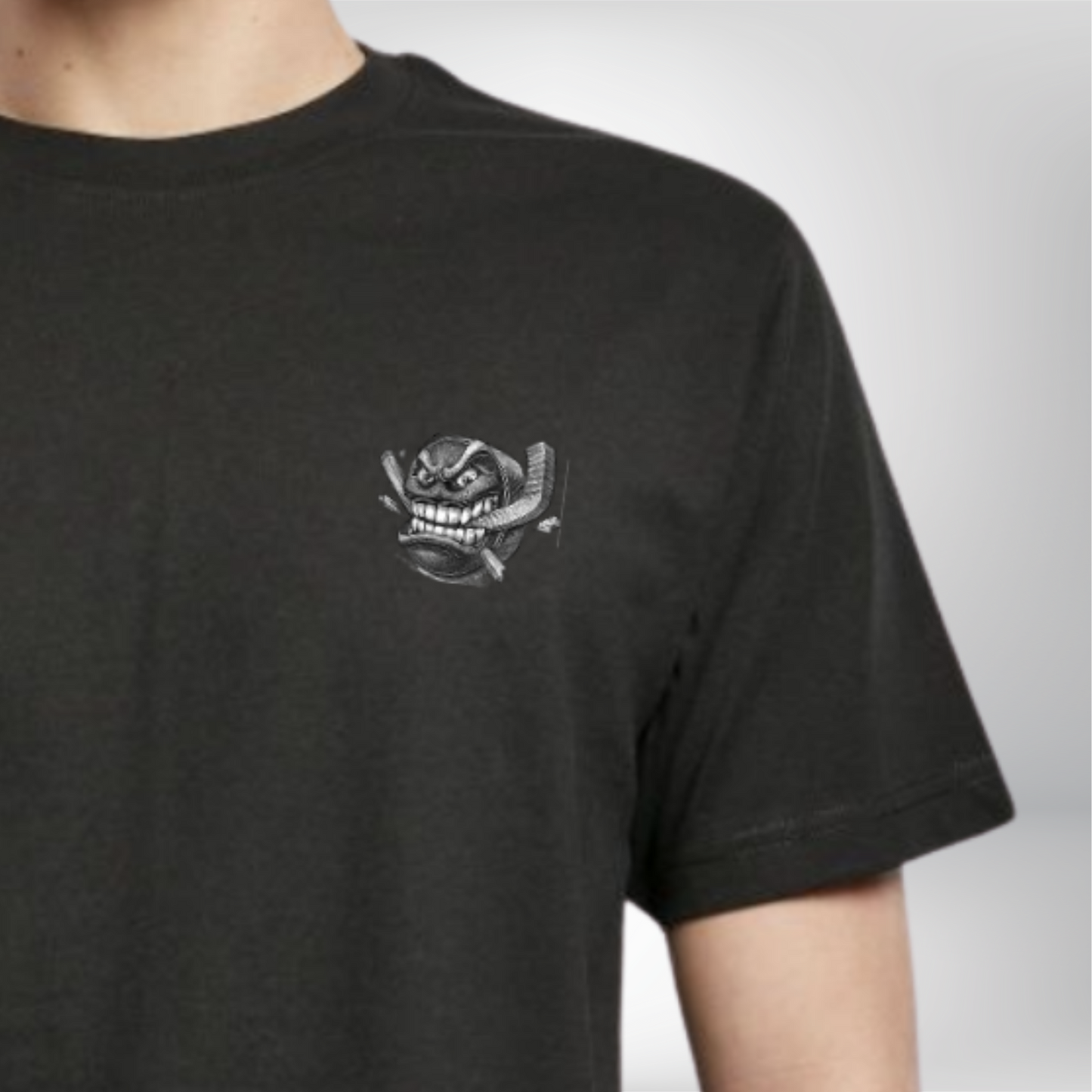 "RETRO RINK CREW" The Squad T-Shirt