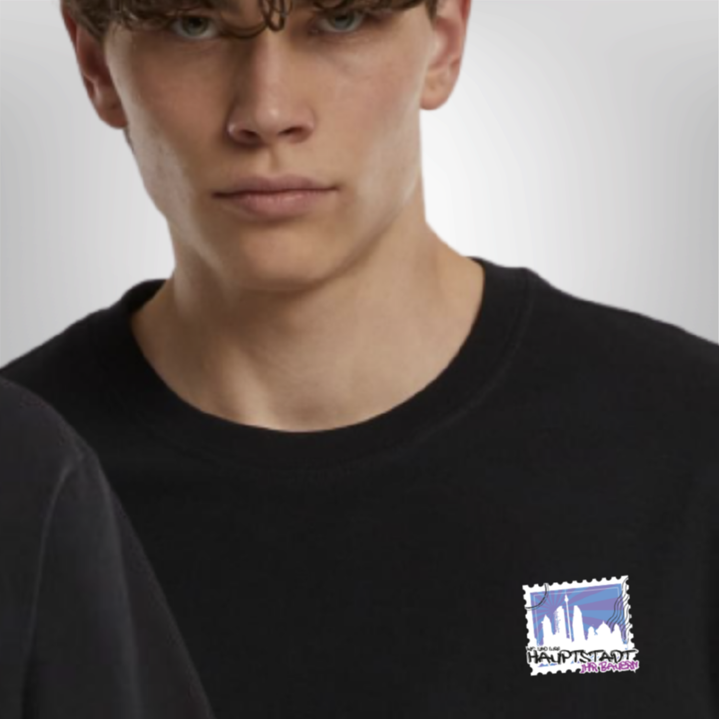 "WIR SIND EURE HAUPTSTADT, IHR BAUERN!" Broken Sticks x The Squad T-Shirt